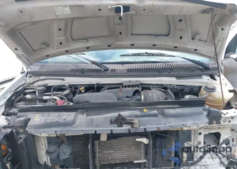 2011 Ford E-250 Commercial z USA, uszkodzony, nr VIN 1FTNS2EL5BDA11005